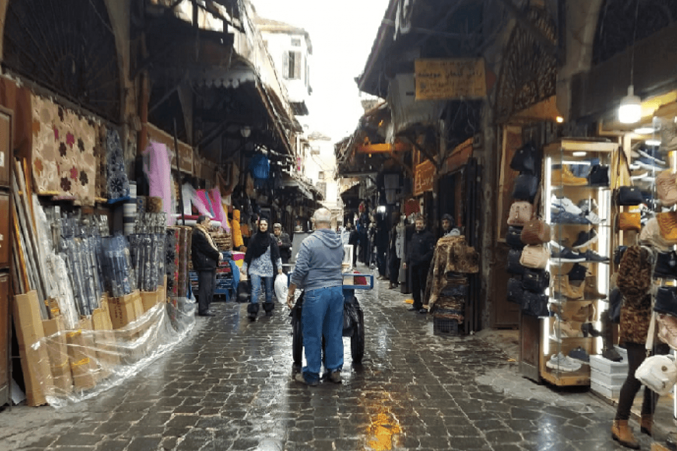الفقر يخيم على لبنان.. الواقع في أرقام صادمة