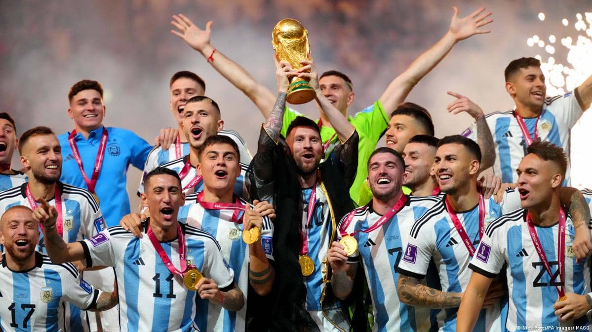 ليس اللقب وحده.. كم ربح منتخب الأرجنتين بعد الفوز بكأس العالم؟