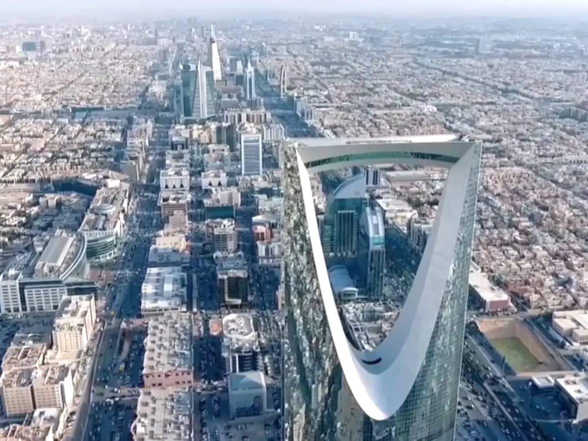 فرص واعدة.. كيف يرى المستثمرون الأجانب مستقبل المملكة؟