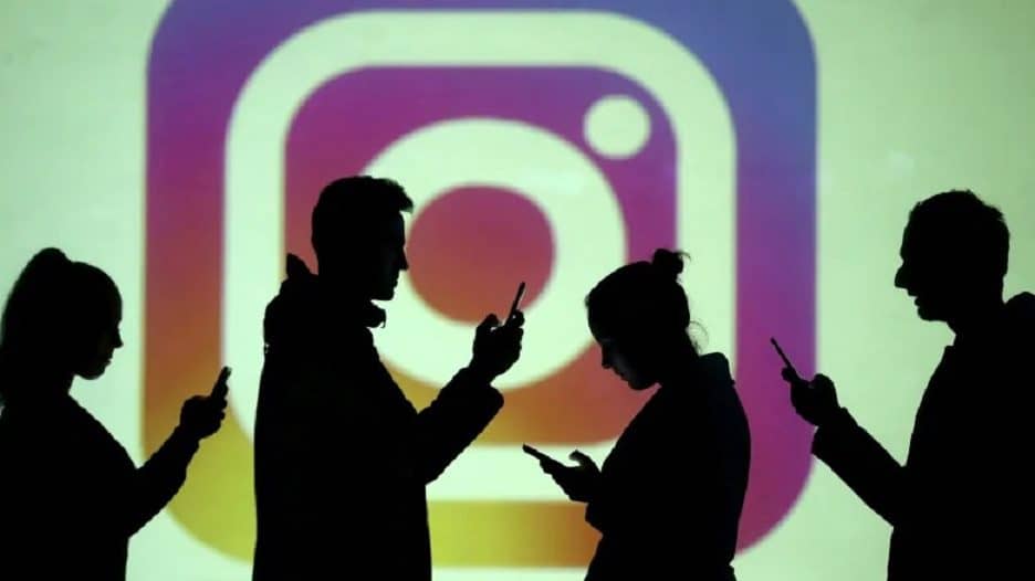 بعد تزايد الضغوط عليه.. &#8220;إنستغرام&#8221; يجري تعديلات على حسابات المراهقين