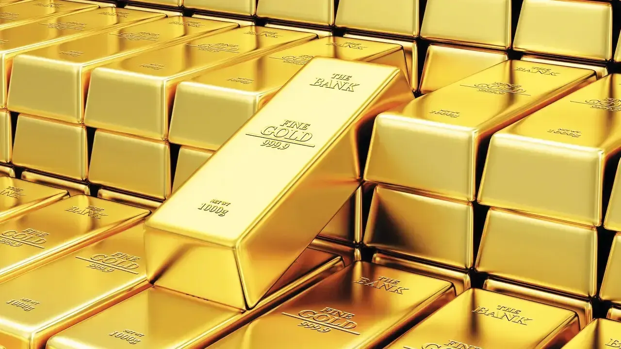 من أسعار قياسية إلى تراجع مفاجئ.. ماذا يحدث للذهب عالميًا؟