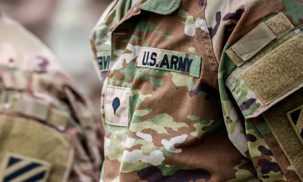بداية من الشهر المقبل.. المتحولون جنسيًا خارج الجيش الأمريكي