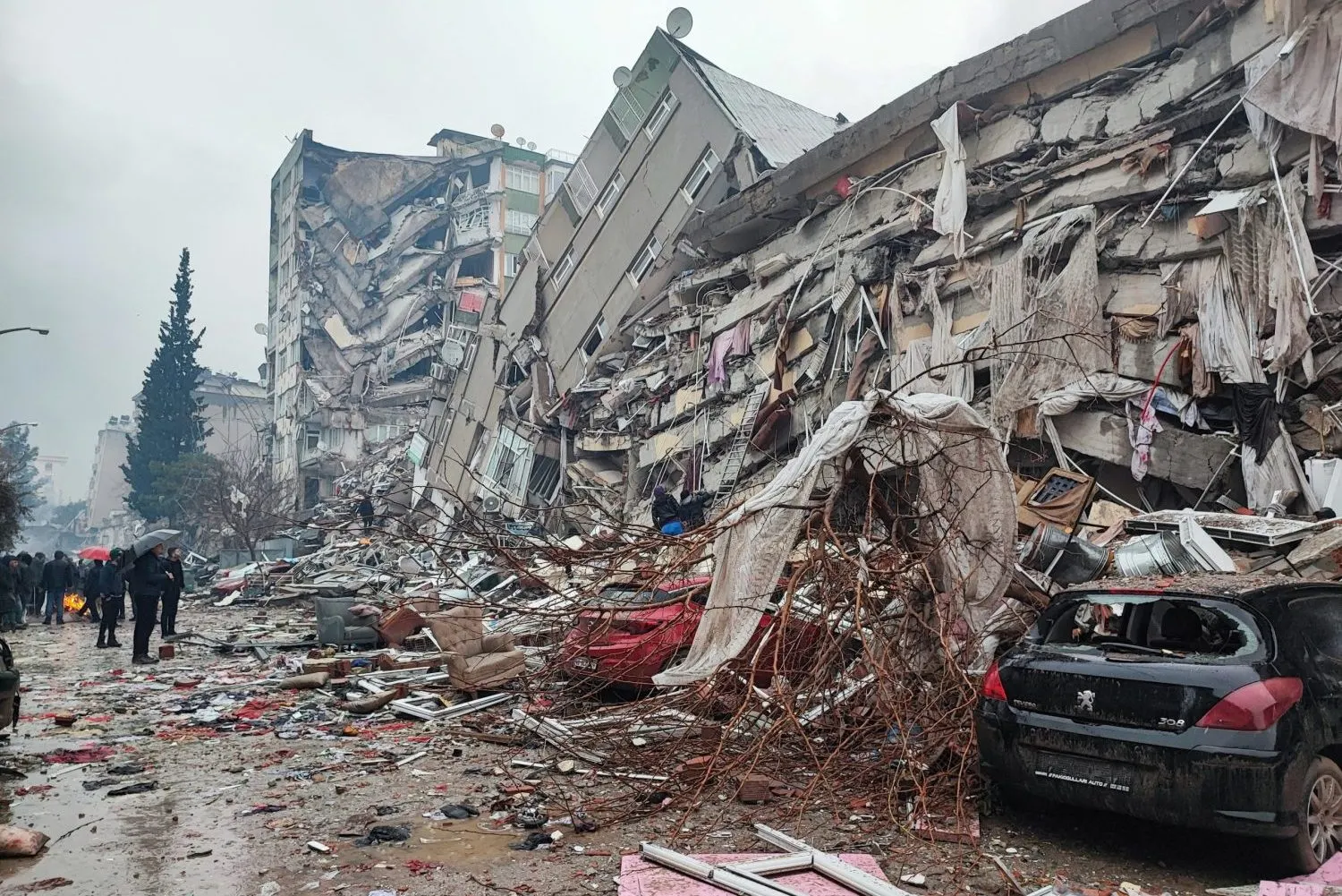الخطر لم ينته.. هذه المناطق معرضة لزلازل جديدة