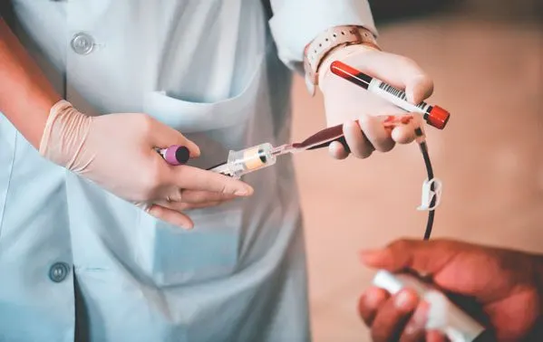 اليوم العالمي للثلاسيميا.. ما هو مرض أنيميا البحر المتوسط؟