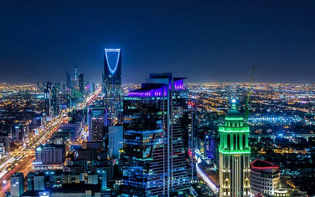 مشروع الاستثمار والتخصيص للأندية الرياضية.. أبرز التفاصيل