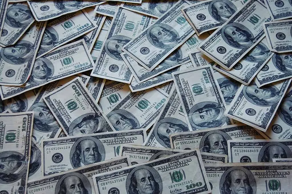 أعلى 10 رؤساء تنفيذيين أجرًا في الولايات المتحدة