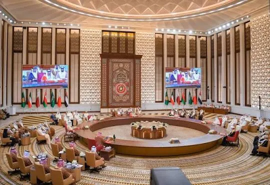 مجلس التعاون بالمنامة.. تضامن واسع مع السعودية وحوار روسي خليجي