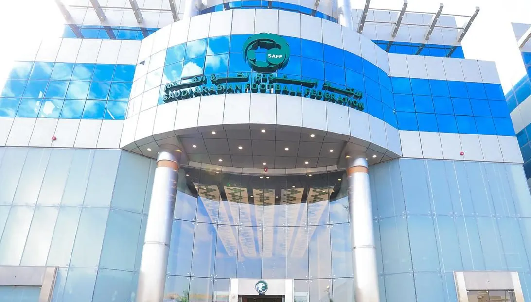 من يُحاسب على إساءات القاصر في لائحة الانضباط والأخلاق الرياضية لموسم 2023-2024؟