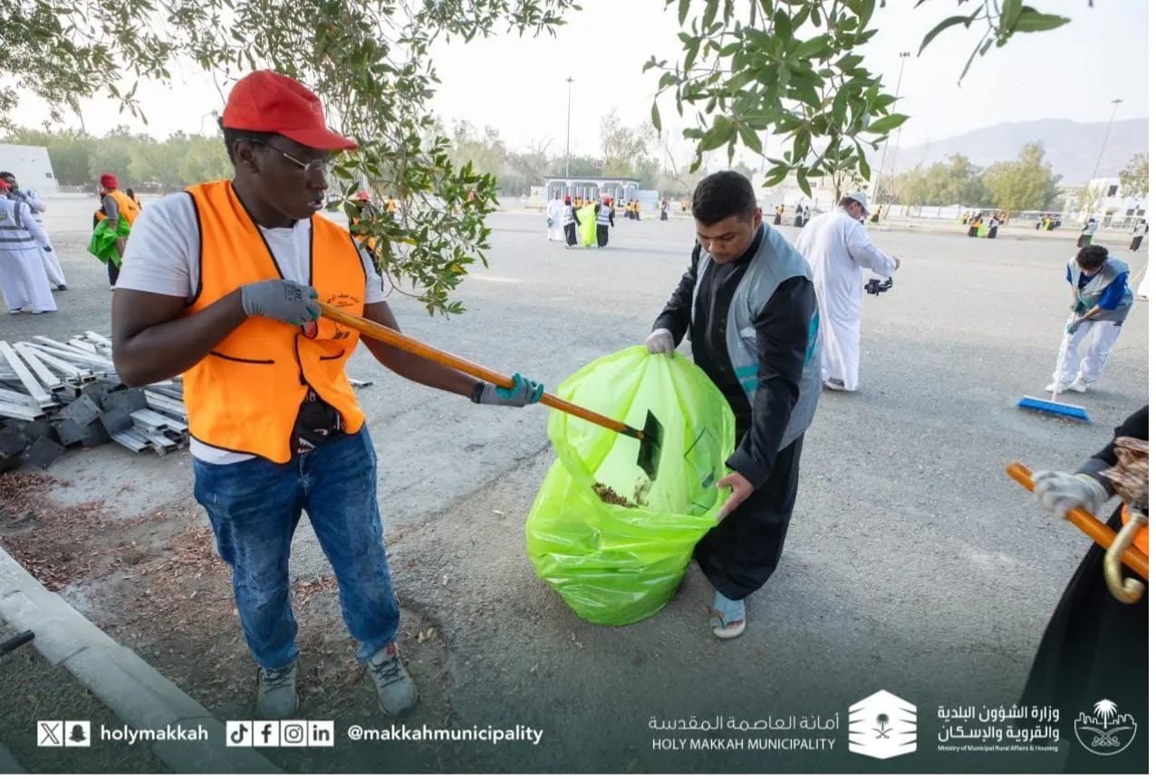 "وطهر بيتي".. ما نعرفه عن مبادرة تهيئة المشاعر المقدسة لاستقبال الحجاج