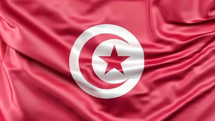ماذا يحدث في تونس؟