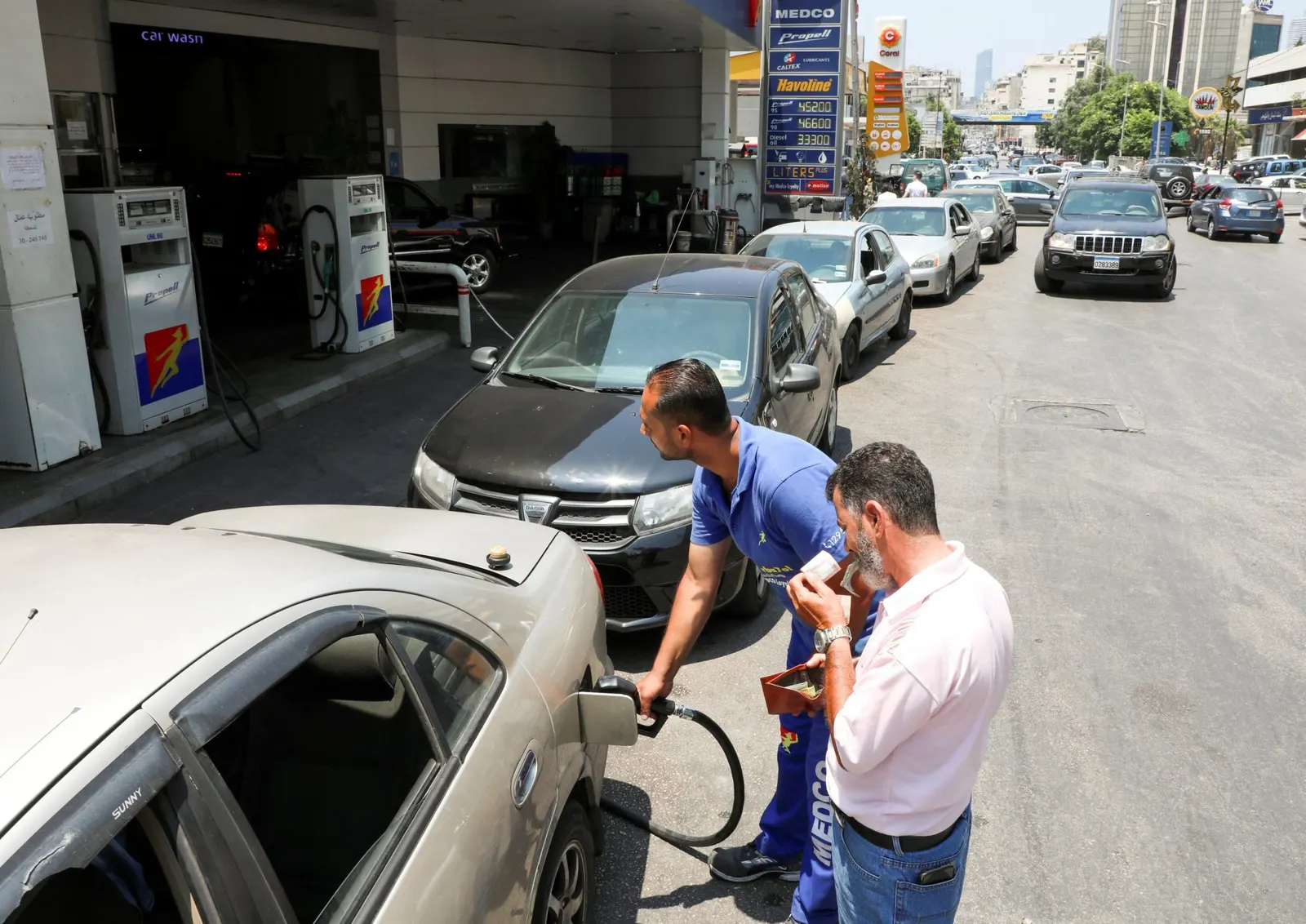 أزمة محروقات لبنان | لبنان على حافة الغضب