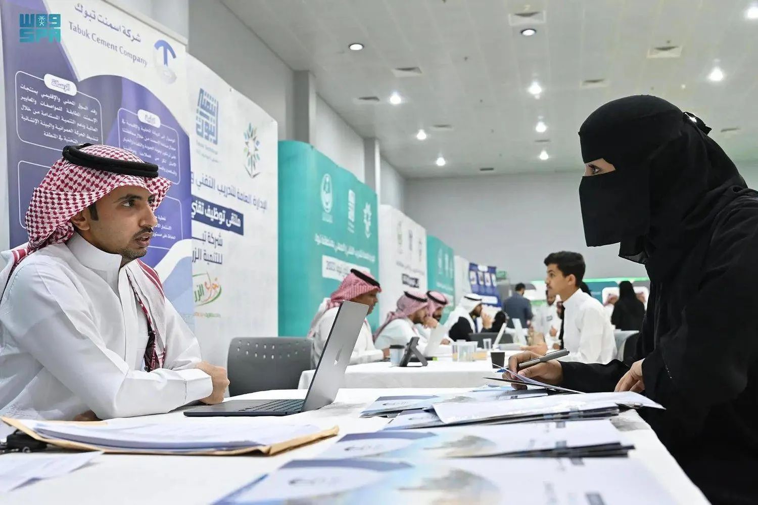 بالأرقام.. سوق العمل السعودي في القطاع الخاص