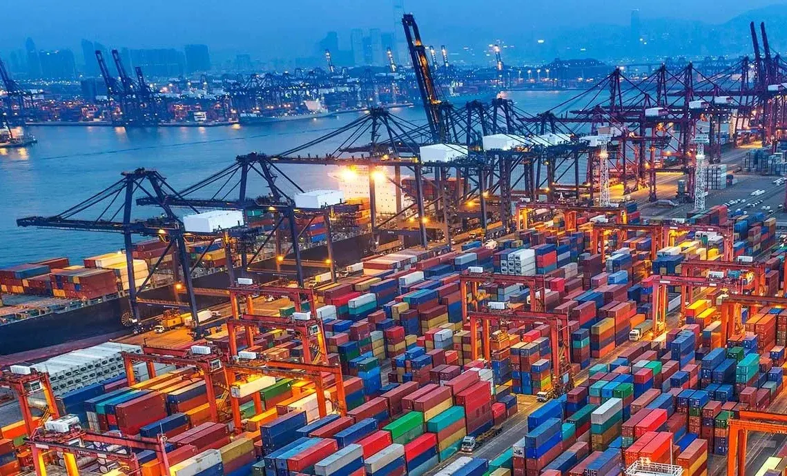 شرايين المملكة .. أهم 9 موانئ تربط السعودية بالعالم