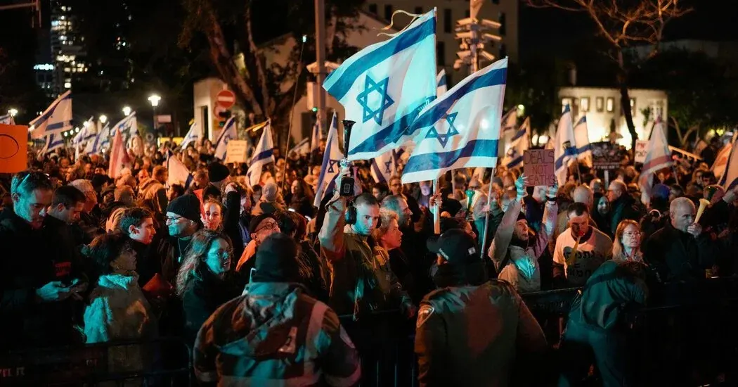 هل ستسقط الاحتجاجات الإسرائيلية حكومة نتنياهو هذا العام؟