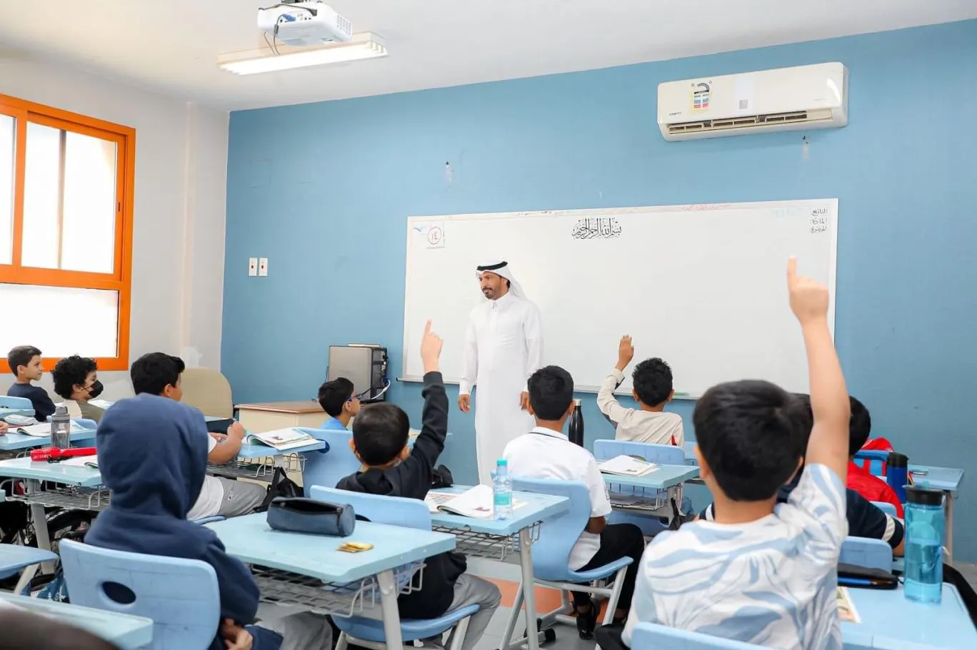 إنفوجرافيك: حرمان الأبناء من التعليم جريمة يعاقب عليها القانون