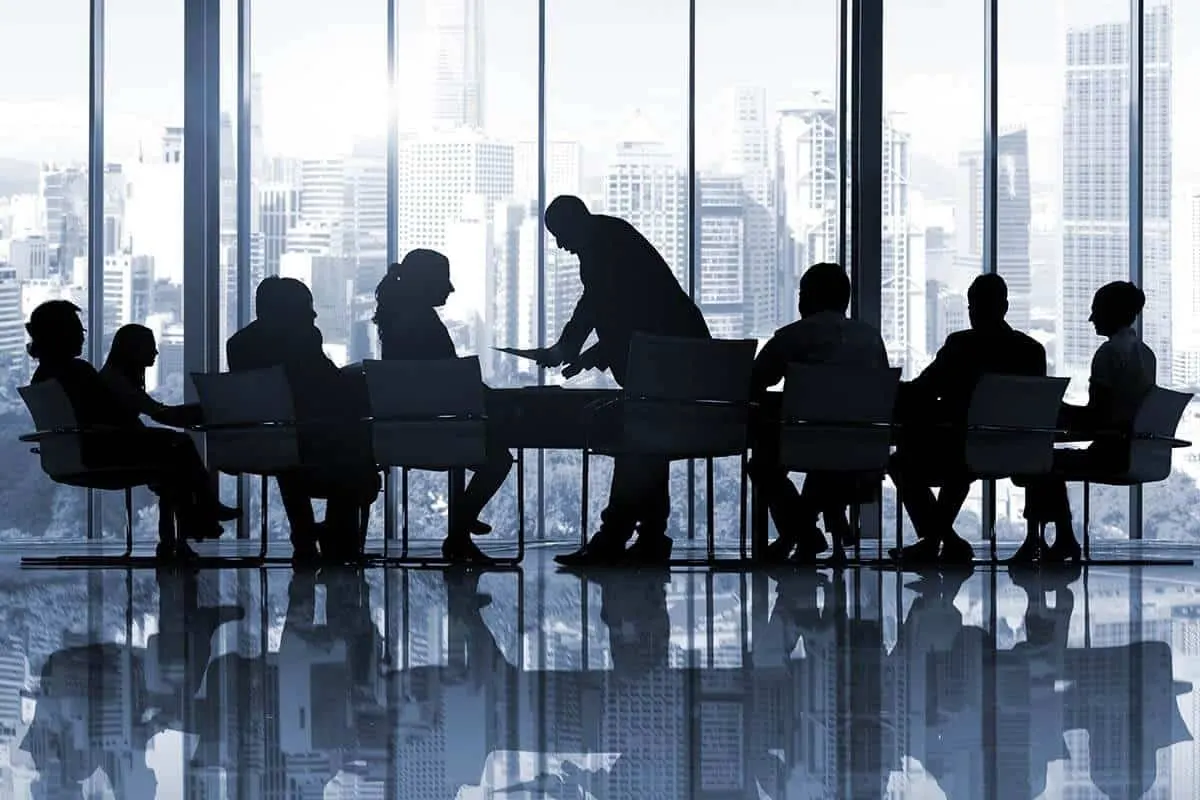 حصة للنساء في مجالس إدارات الشركات.. أسباب المؤيدين وحجج المعارضين
