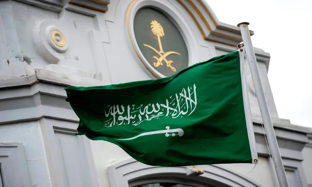 اليمن: السعودية دعمت اليمن منذ عاصفة الحزم بلا شروط