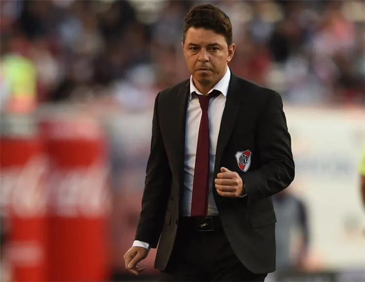 أرقام وإنجازات الأرجنتيني مارسيلو غاياردو المدرب المحتمل لنادي الاتحاد