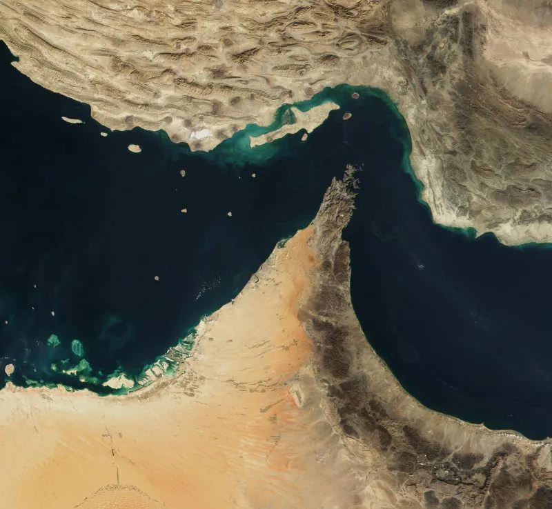 مضيق هرمز.. تهديد قائم لاستقرار أسواق النفط والغاز العالمية