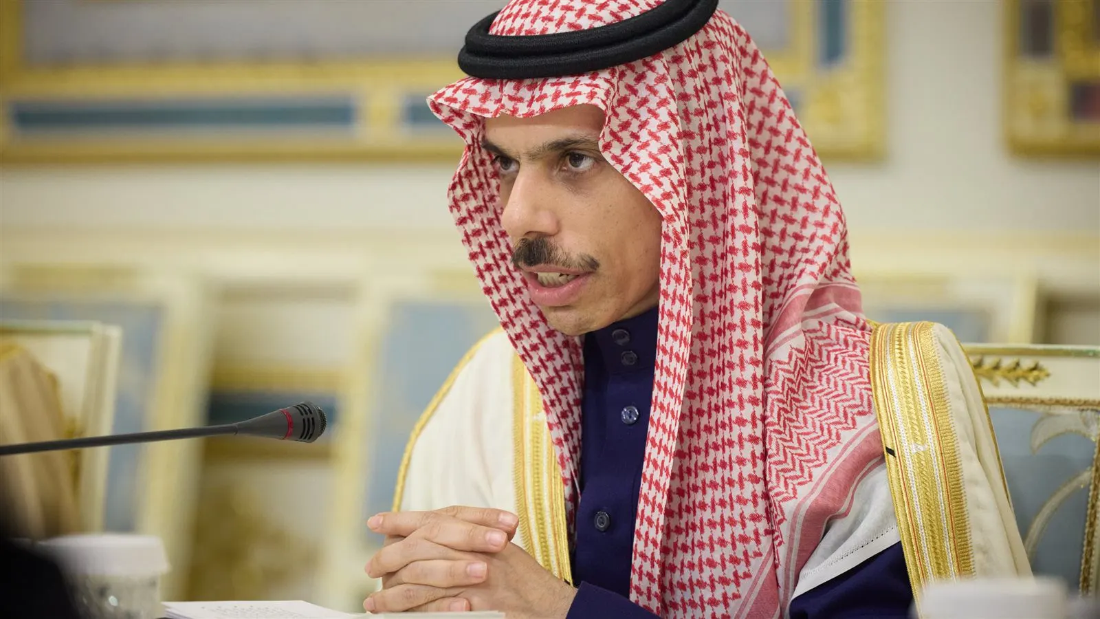 السعودية ومصر تدينان حصار قطاع غزة.. وإسرائيل تربط المساعدات بالإفراج عن الرهائن
