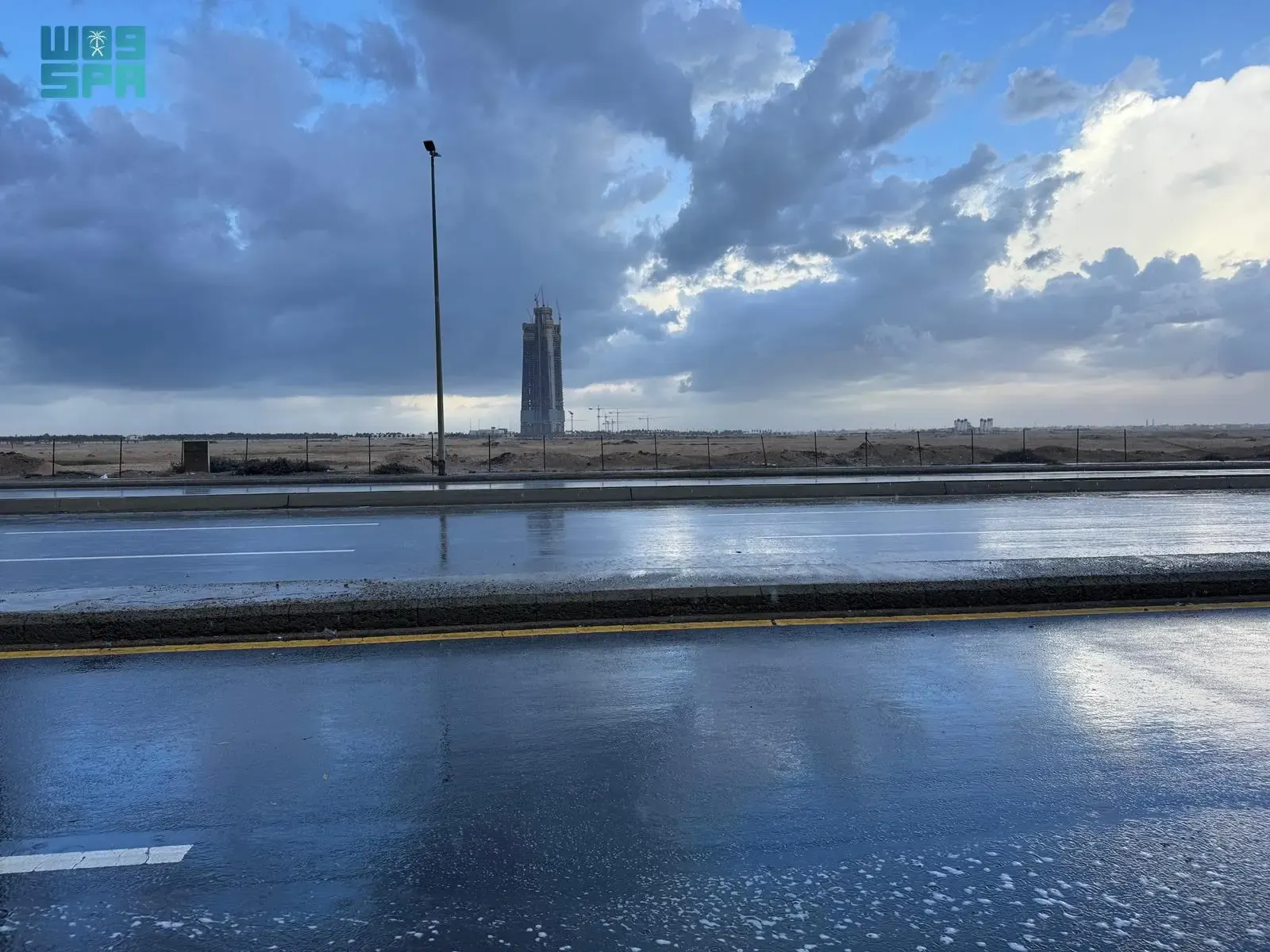 الطقس في جدة اليوم.. تسجيل أعلى كمية للأمطار خلال ساعتين