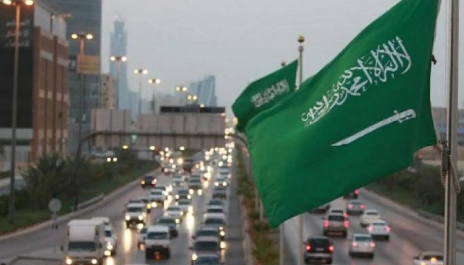 الأسرع منذ سنوات.. استطلاع يكشف نمو الاقتصاد السعودي والخليجي بهذه النسب