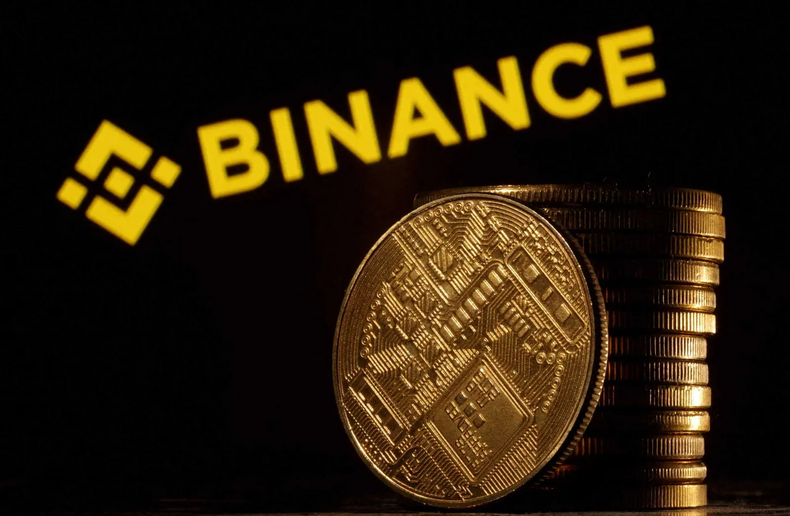 بعد خروج المسؤولين التنفيذيين.. لماذا سرّحت Binance عدد من الموظفين؟