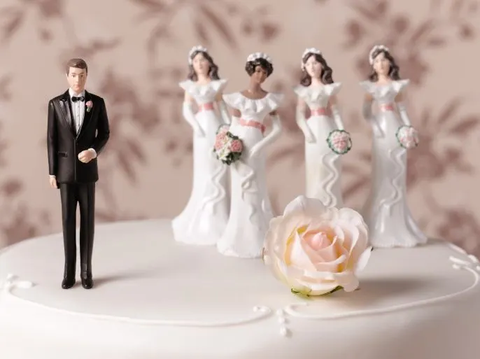 هل تعدد الزوجات يطيل عمر الرجل؟.. الأبحاث العلمية تكشف عن مفاجأة