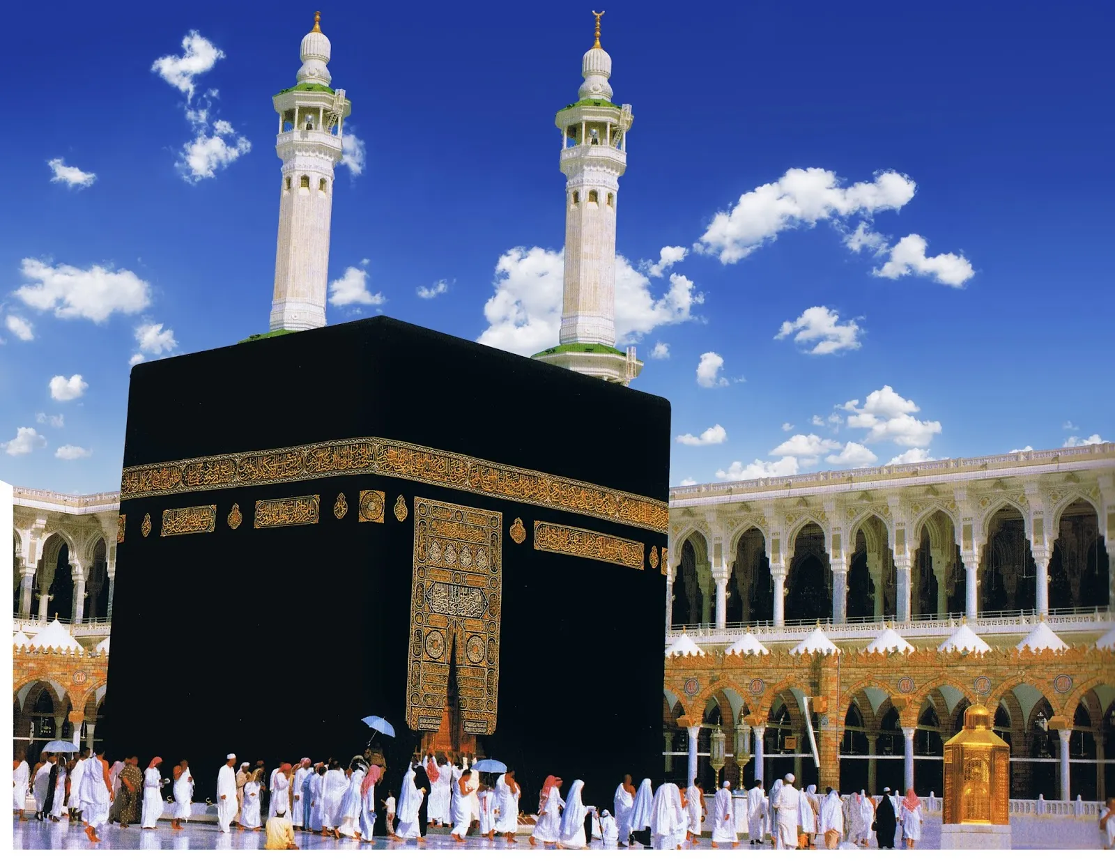 صناعة ثوب الكعبة المشرفة.. حقائق وأرقام