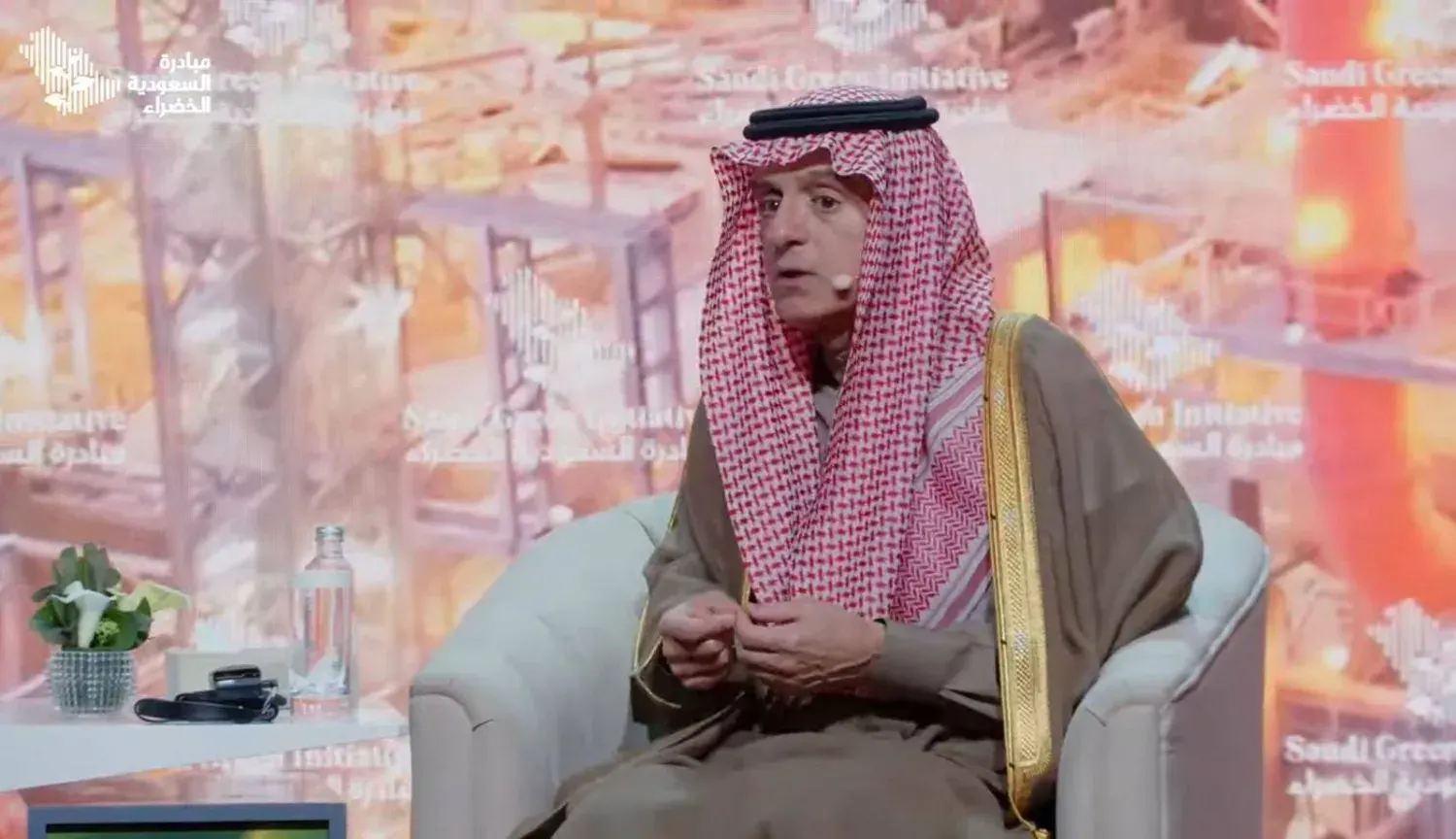 المملكة تقدم نموذجًا يُحتذى به في الطاقة المتجددة