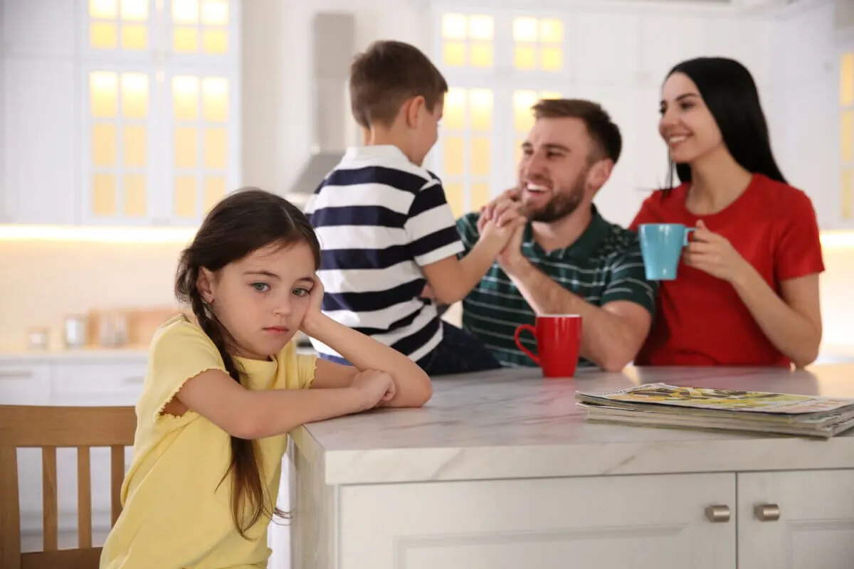 التفضيل الأبوي في التربية.. هل يتعلق بالحب والكره؟