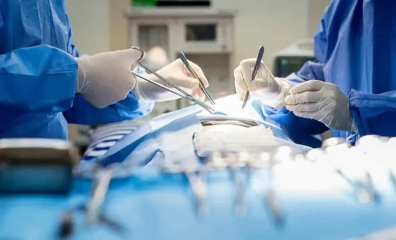لأول مرة في المملكة.. زراعة 6 أجهزة محفزة للأعصاب الطرفية