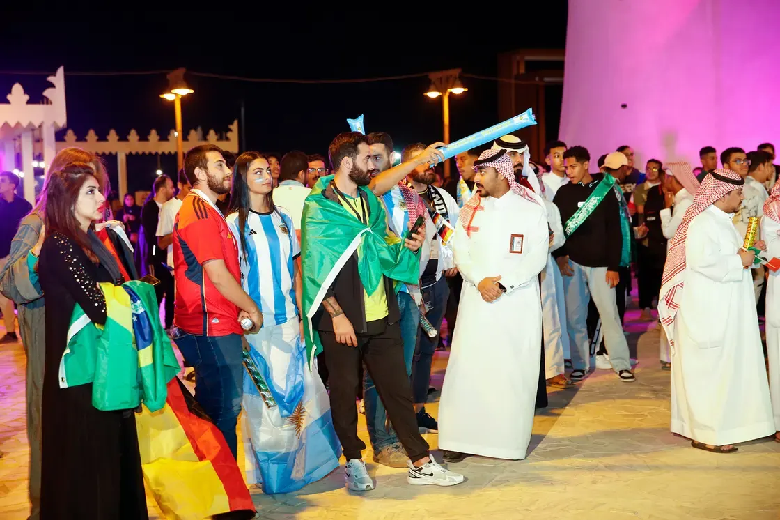 بالصور.. مهرجان الأحساء يجذب جماهير كأس العالم 2022