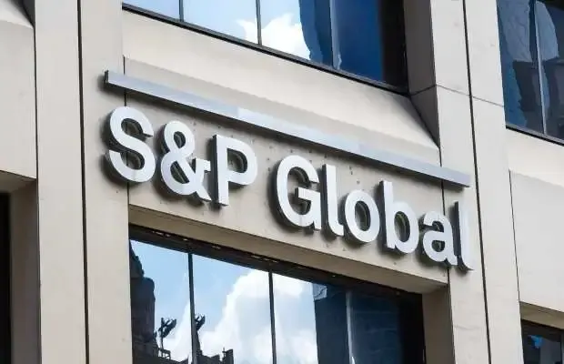 "ازدهار القطاع غير النفطي".. توقعات S&P Global للاقتصاد السعودي