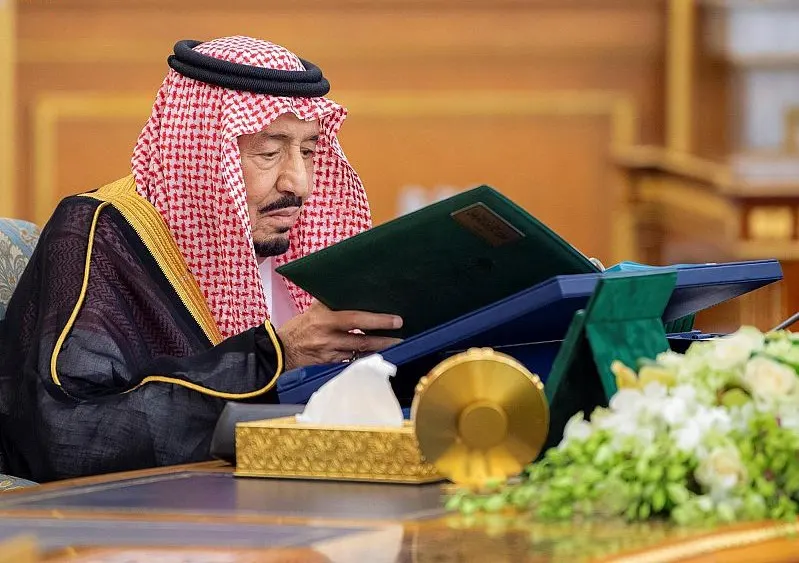 خادم الحرمين الشريفين يصدر أمرًا بترقية وتعيين 174 قاضياً بوزارة العدل