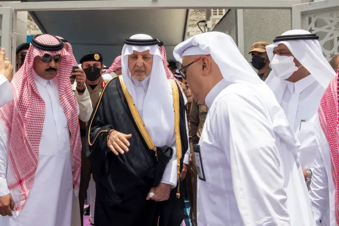 أمير منطقة مكة المكرمة يعلن عدد الحجاج هذا العام