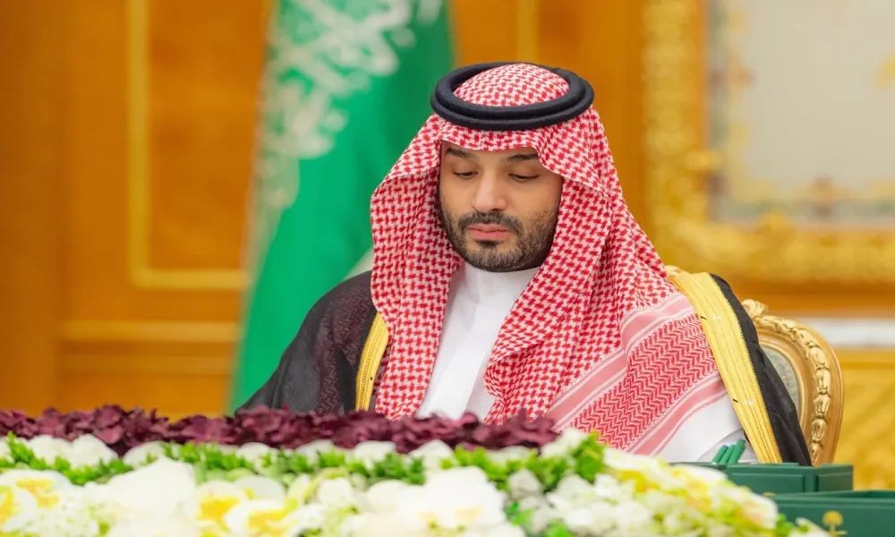 مجلس الوزراء يدين اعتداءات إيران ويوافق على نظام إيرادات الدولة