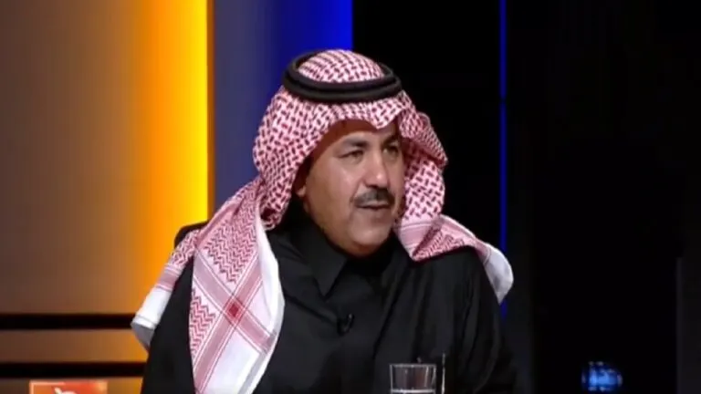 إحداهما أسلم على يديها 6 نساء.. أب سعودي يروي قصة إنجابه لأربعة مكفوفين
