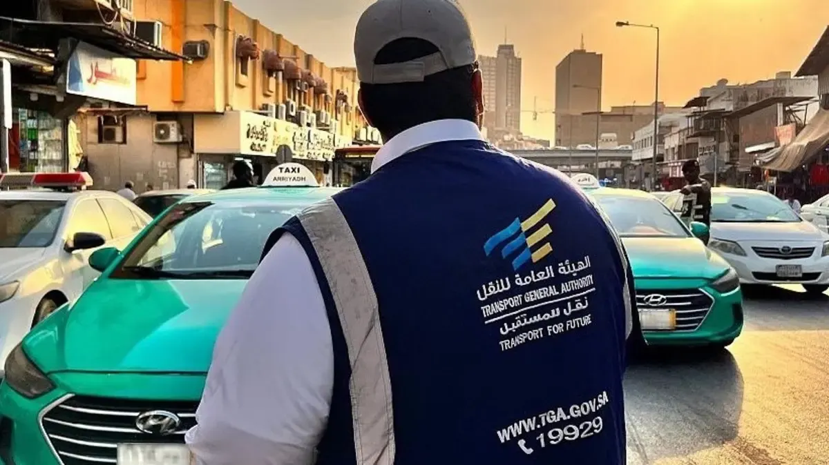 العنوان الوطني شرط لنقل الطرود في السعودية بدءًا من 2026