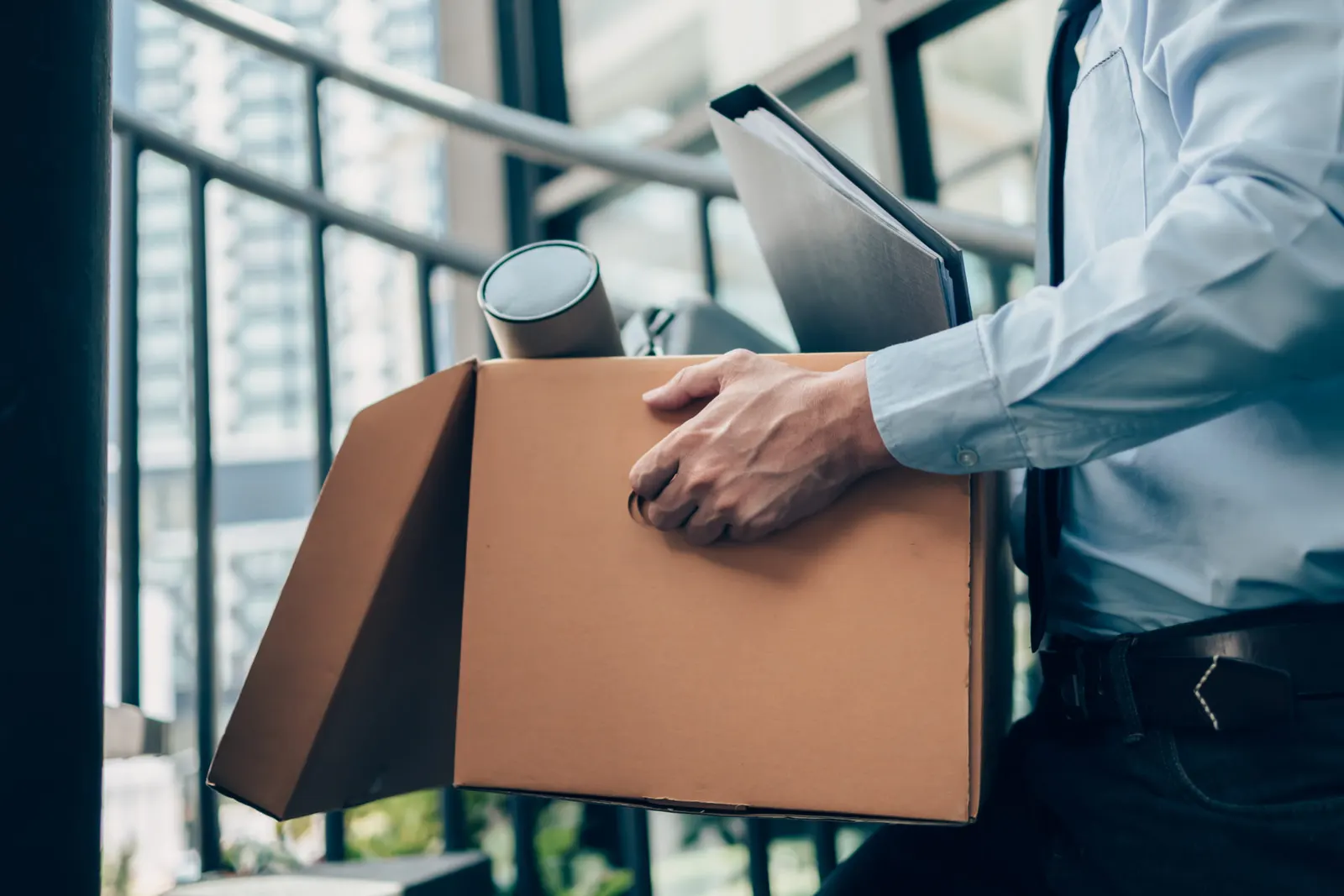 قبل أن تهدّد بترك عملك.. اعتبارات مهمة عليك مراعاتها