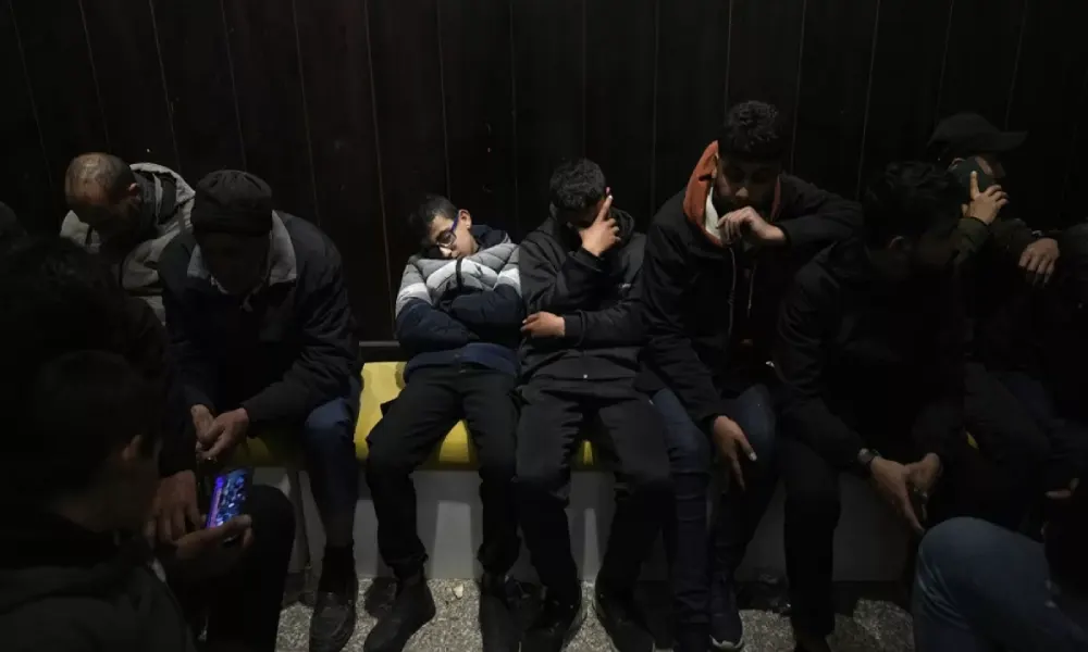 الهدنة تتأرجح.. تأجيل الإفراج عن الفلسطينيين وتصعيد في الضفة