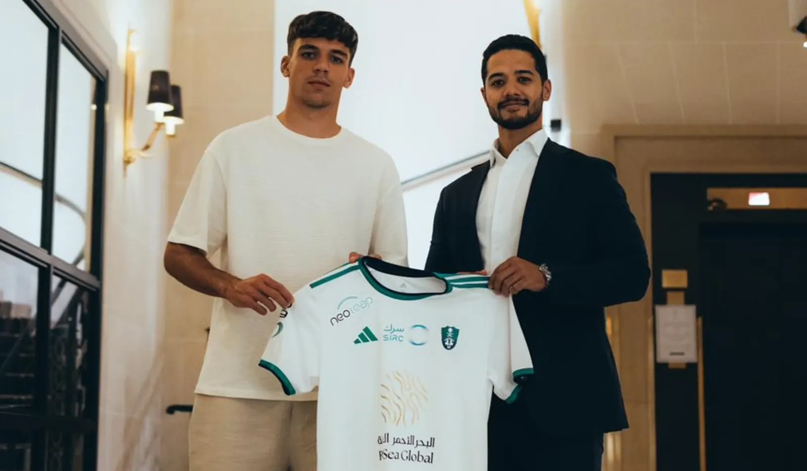 غابري فيغا لاعبًا في الأهلي رسميًا.. أبرز أرقام اللاعب خلال مسيرته