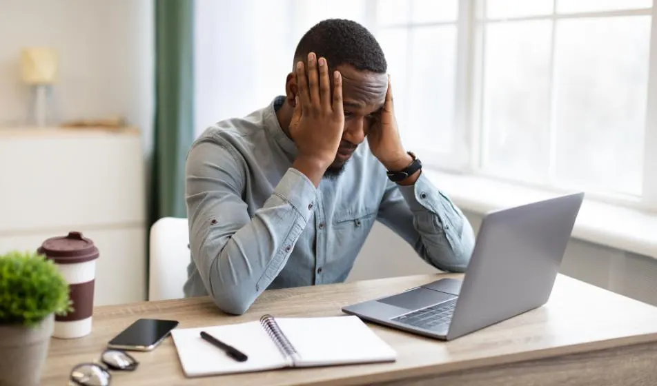 كيف تكشف بيئة العمل المرهقة؟ مؤشرات سلبية وإيجابية