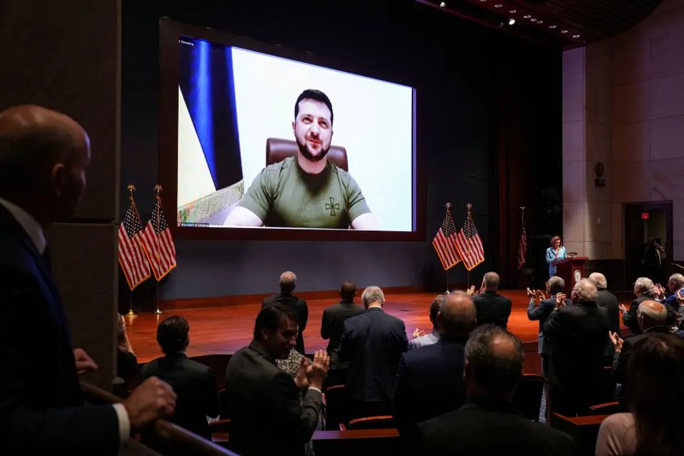 الرئيس الأوكراني يكشف حجم أراضي بلاده التي تحتلها روسيا الآن