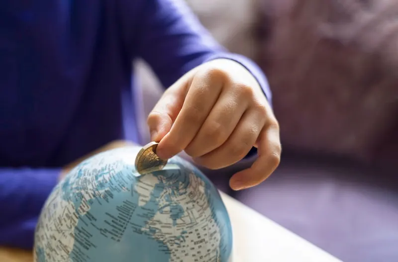 3 علامات لأنشطة التبرع المزيفة خلال الأزمات.. احذرها