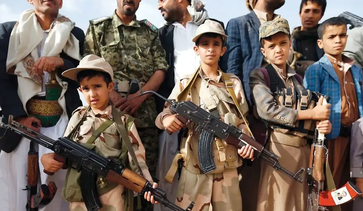 النكف القبلي والتجمعات.. بوابة "الحوثيين" الناعمة لتجنيد الأطفال