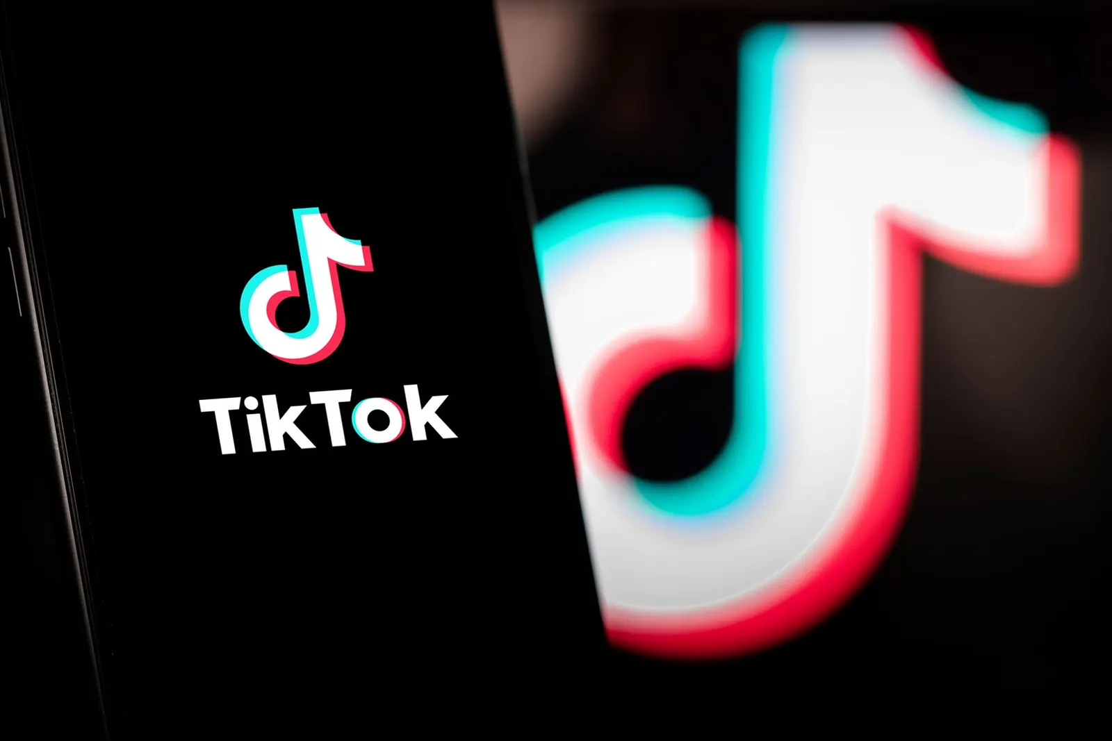 صناع المحتوى الأكثر متابعة على TikTok حول العالم