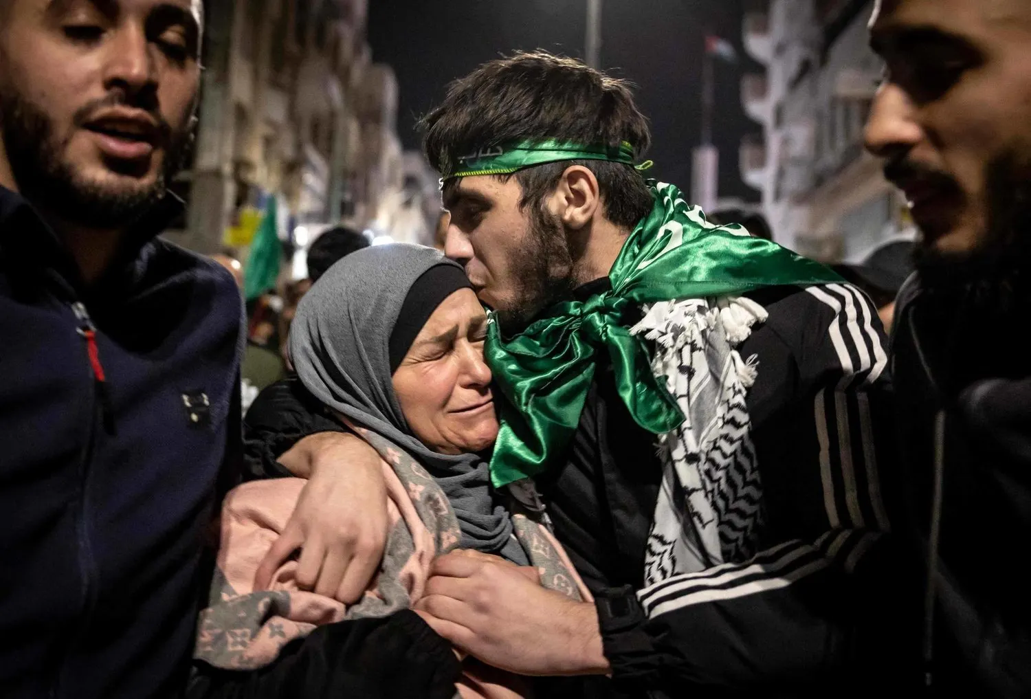 الخارجية القطرية تعلن تمديد الهدنة الإنسانية ليومين إضافيين في غزة