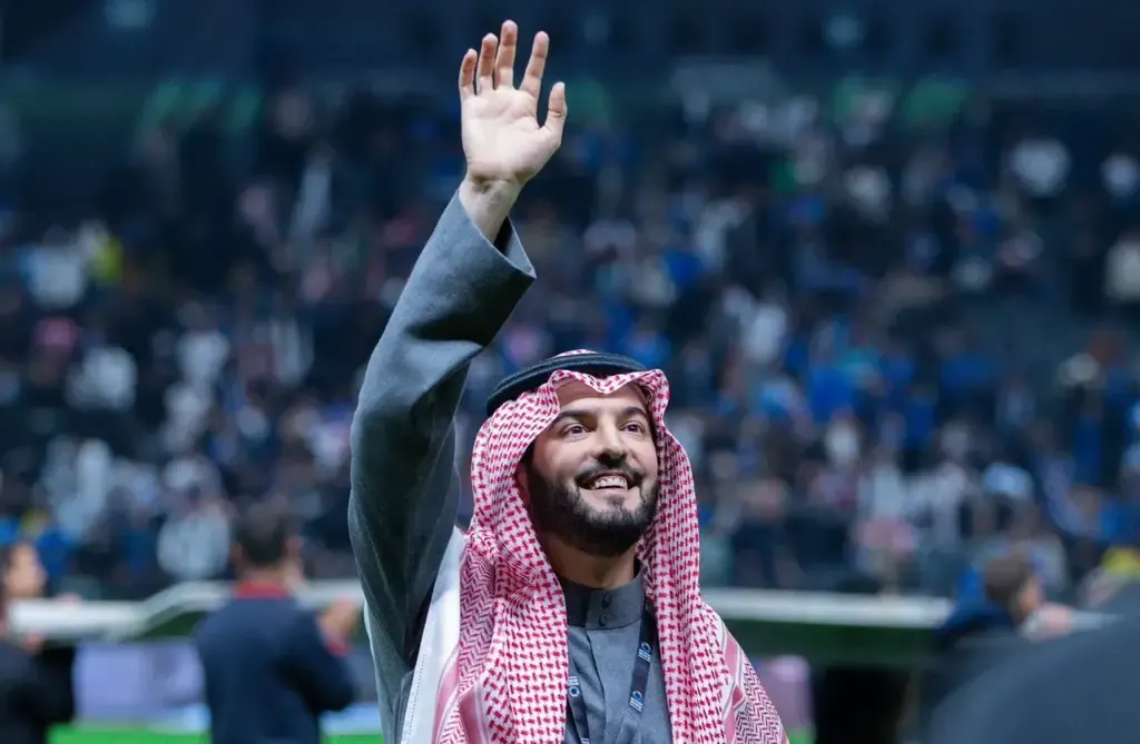 الأنجح في تاريخ الزعيم.. إنجازات فهد بن نافل مع نادي الهلال