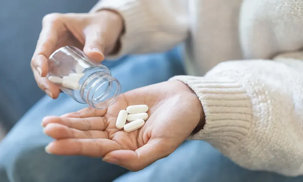 B12.. علاقة معقدة بين فيتامين مهم ومرض السرطان
